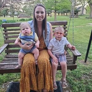 Meet your Posher, Danielle